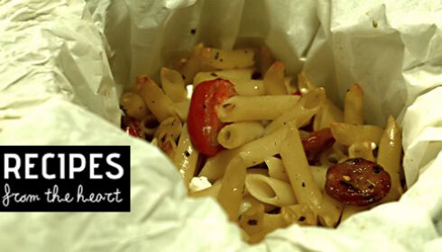 SPAGHETTI IN WAX PAPER