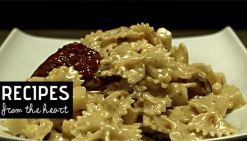 PASTA SALAD WITH SWEET PAPRIKA DRESSING